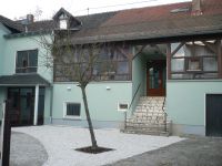 Haus_front.jpg